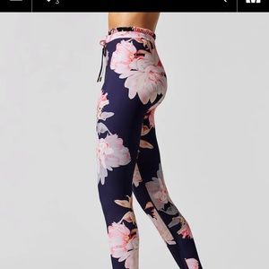 Celestine leggings size Medium
